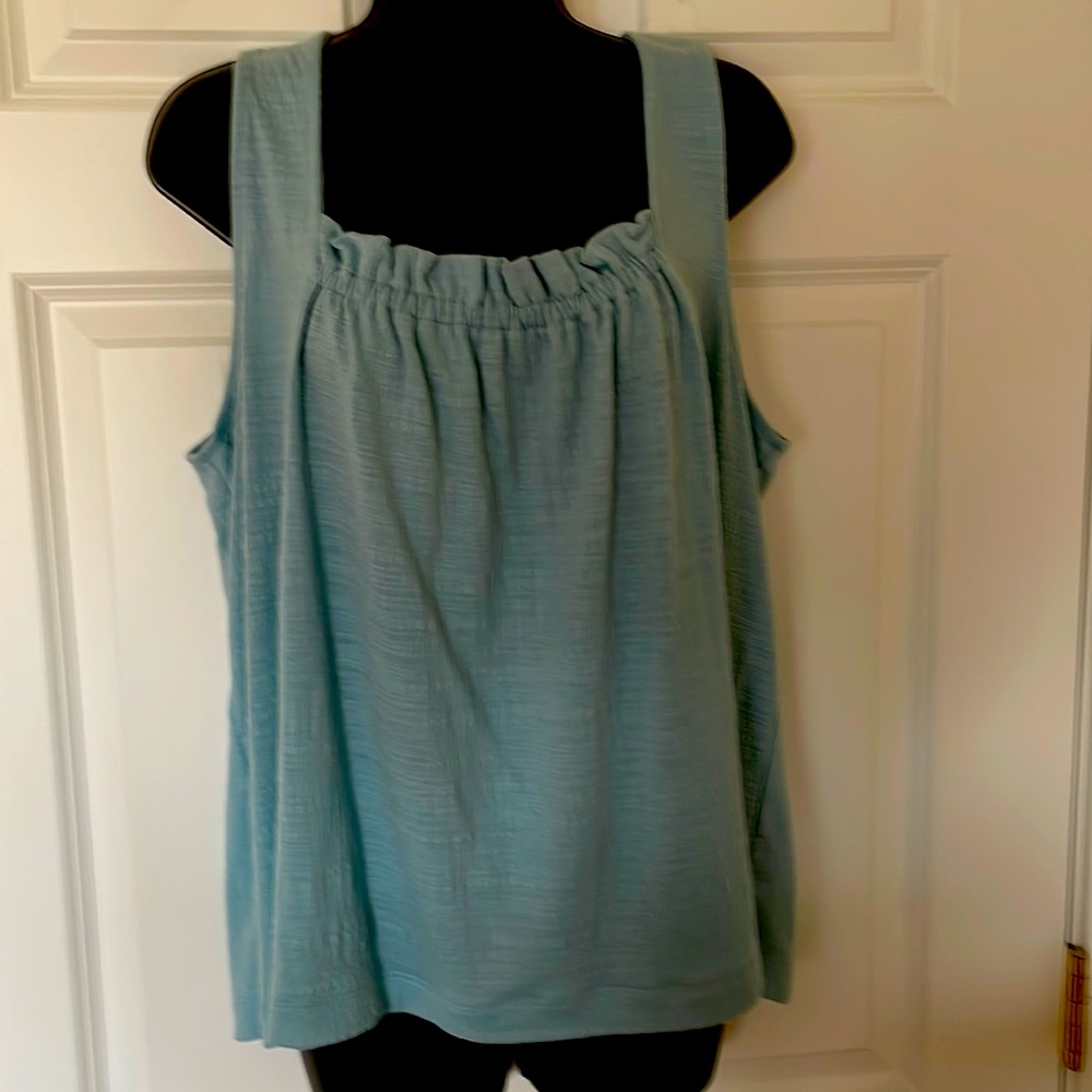 Banana Republic summer top. Shirred detailing on the neckline!